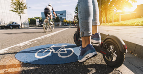 Bicicleta o patinete eléctrico