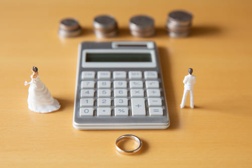 pasos financieros para caminar en soledad tras un divorcio | ViveMásVidas