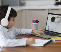 Las ventajas del e-learning para ahorrar en la educación de tus hijos