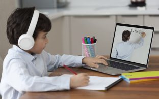 Las ventajas del e-learning para ahorrar en la educación de tus hijos