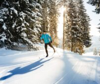 Descubre deportes de invierno más allá del esquí