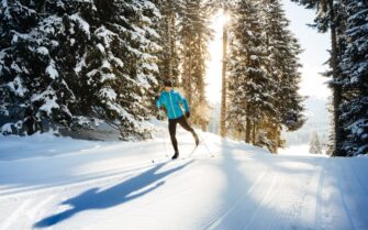 Descubre deportes de invierno más allá del esquí