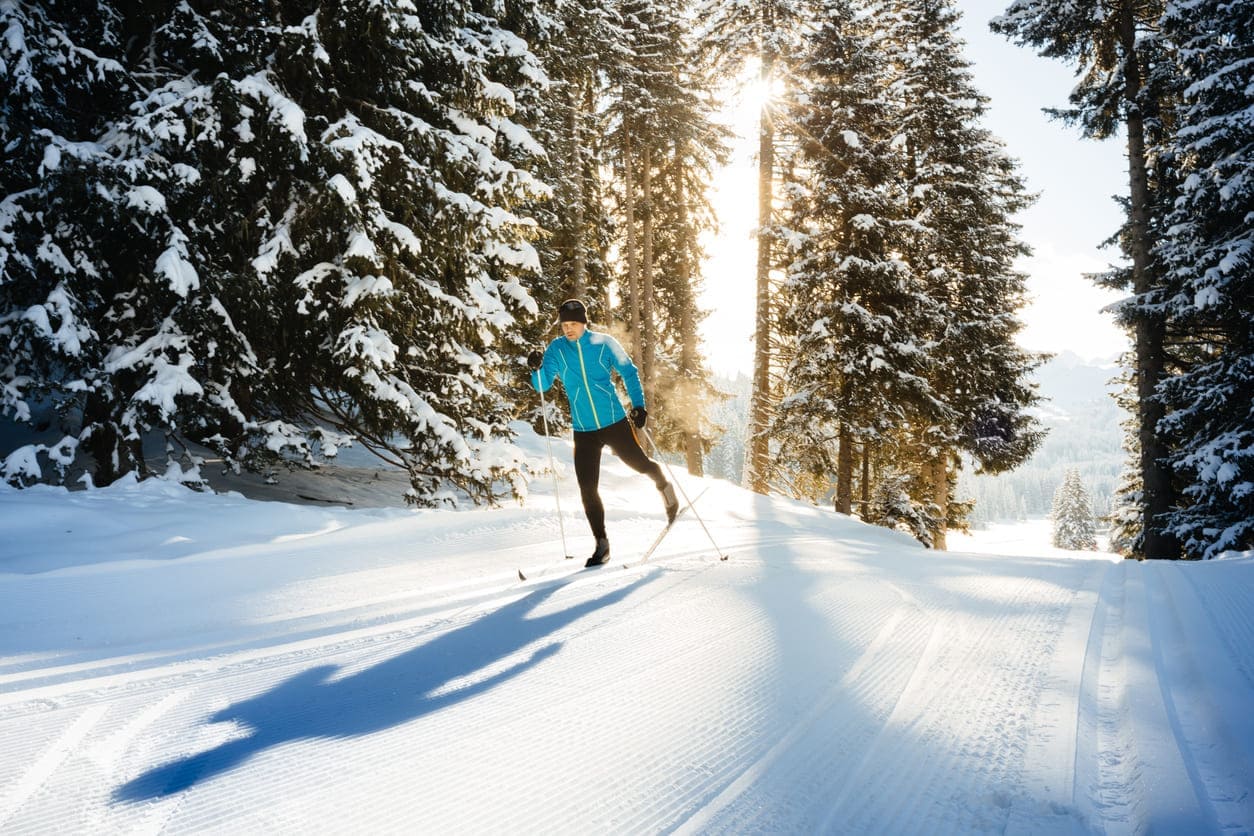 Descubre deportes de invierno más allá del esquí