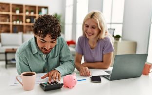 Cuatro maneras para gestionar el dinero en pareja