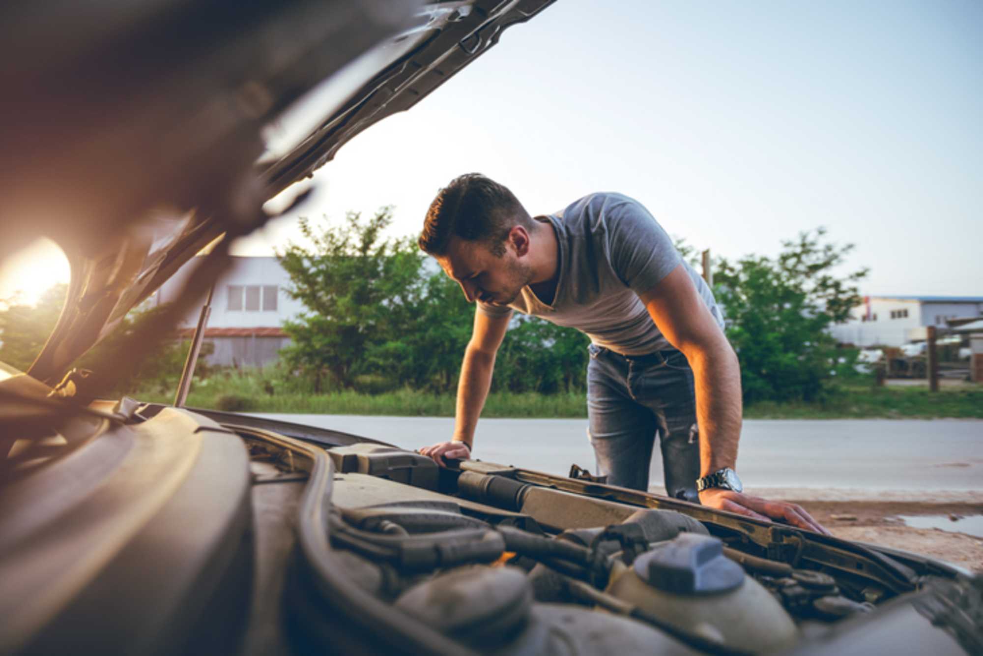 ¿Cómo hacer el mantenimiento al coche?