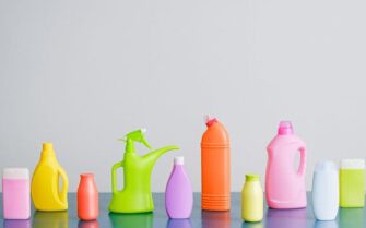 Soluciones caseras para ahorrar en productos de limpieza