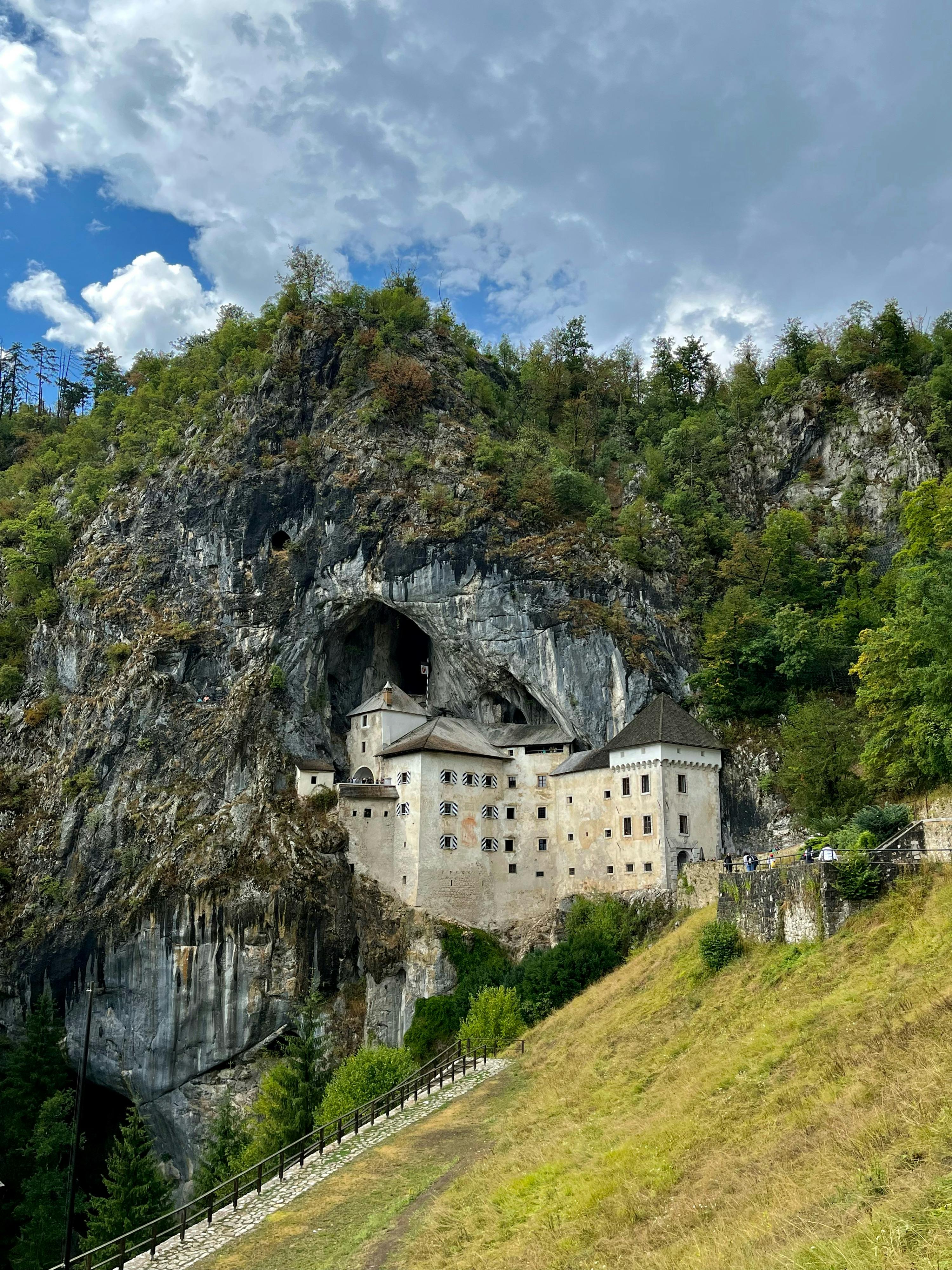 viajar_en_eslovenia Una imagen del Castillo De Lueghi, en Eslovenia.