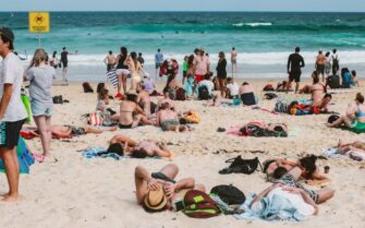Playa en Sidney, Australia. Presupuesto para viajar a Australia.